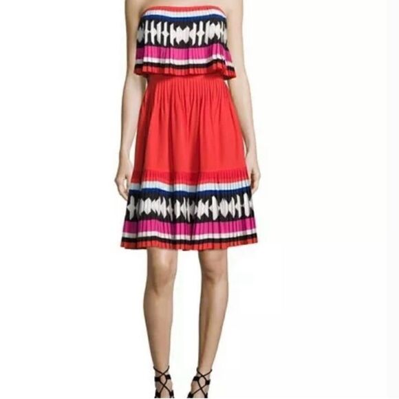 ⭐️⭐️HOST PICK ⭐️⭐️ NWT Kate Spade New York Strapless Pleated Knee Length Dress - Picture 4 of 9